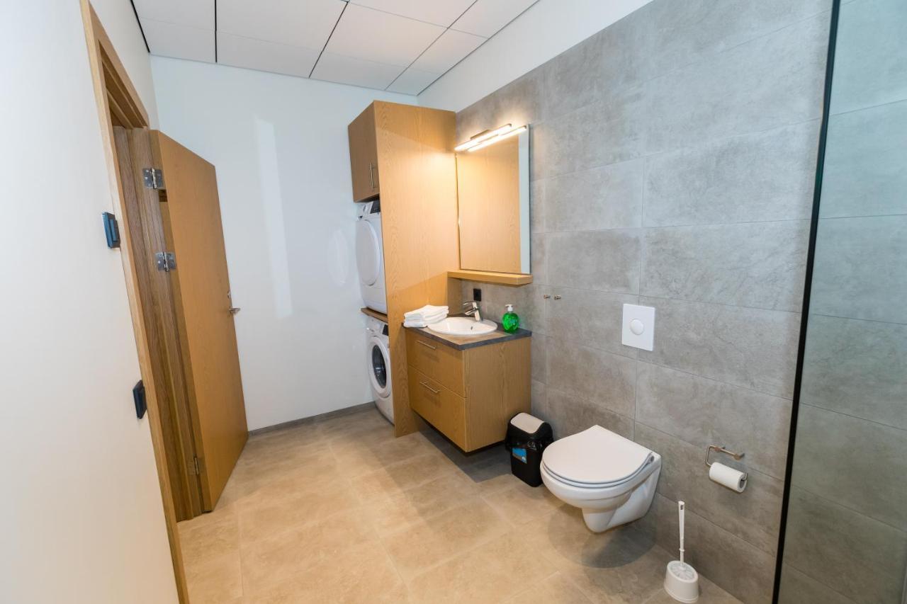 Hrimland Apartments Akureyri Bagian luar foto
