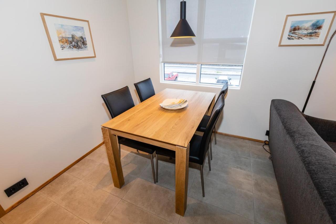 Hrimland Apartments Akureyri Bagian luar foto